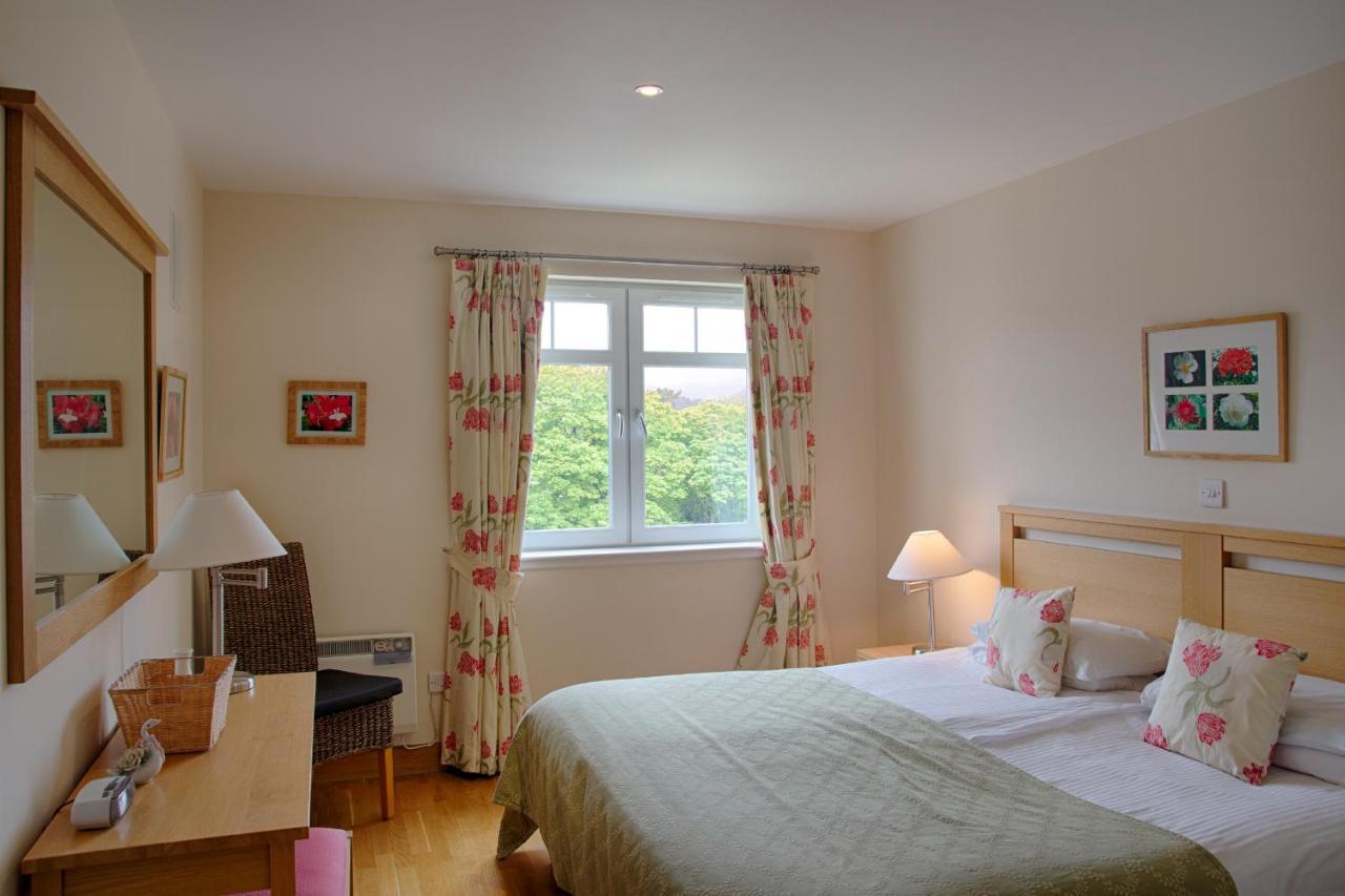 Links Apartment Brora Exterior photo