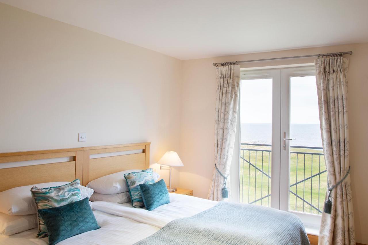 Links Apartment Brora Exterior photo
