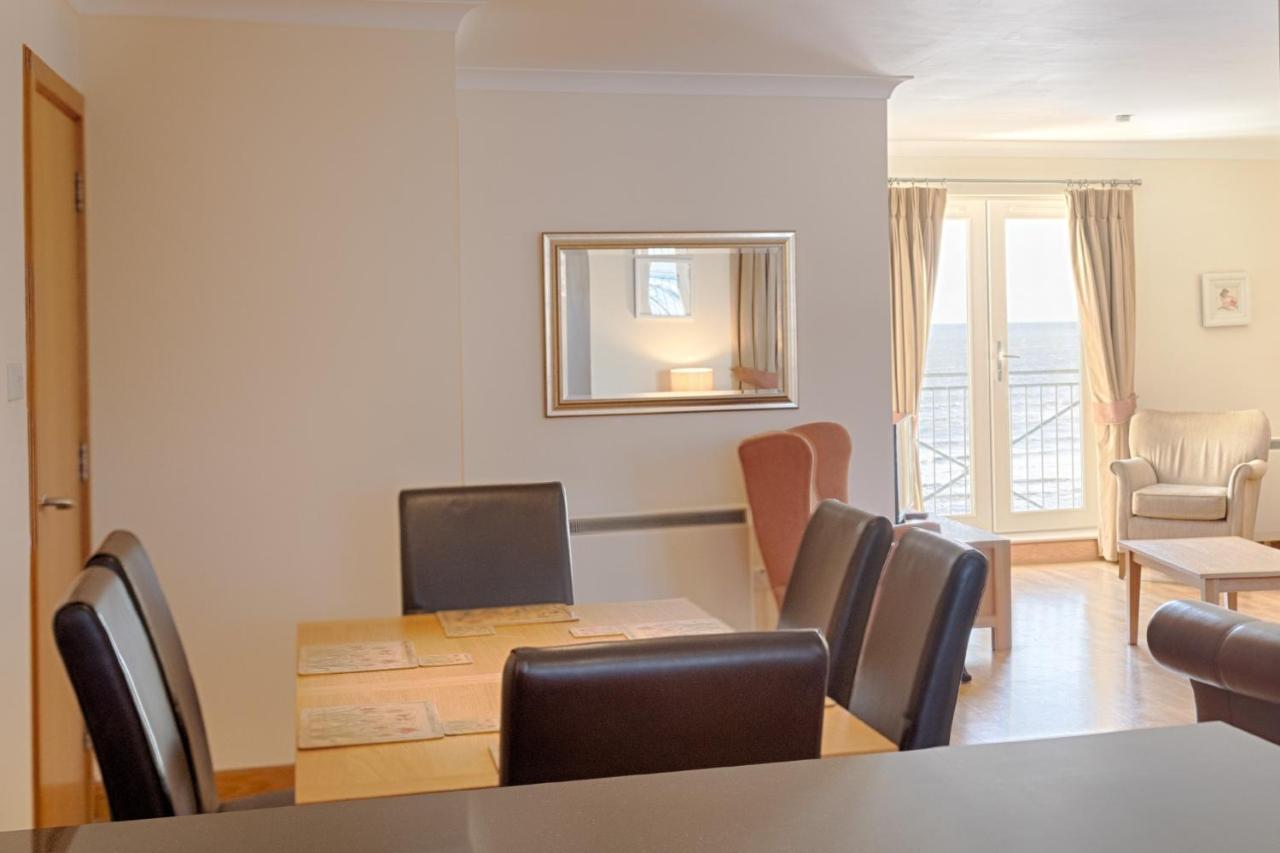 Links Apartment Brora Exterior photo